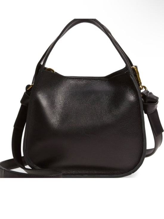 Madewell Handbags - Madewell Sydney convertible shoulder or crossbody Bag Black Leather transport